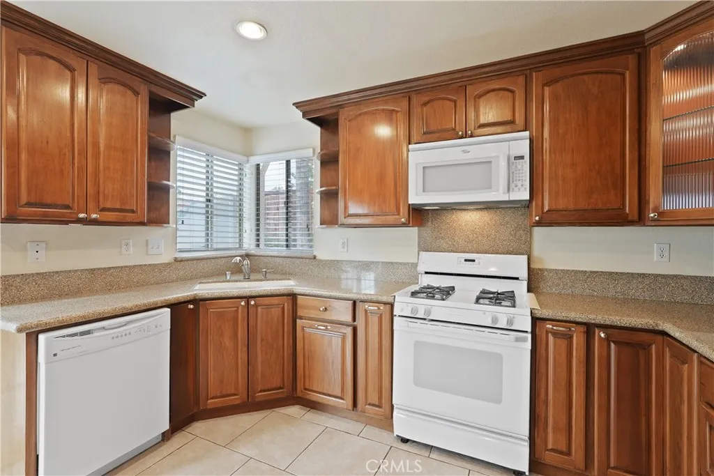 Additional image 45 of 24385 Via Las Junitas, Murrieta, CA 92562