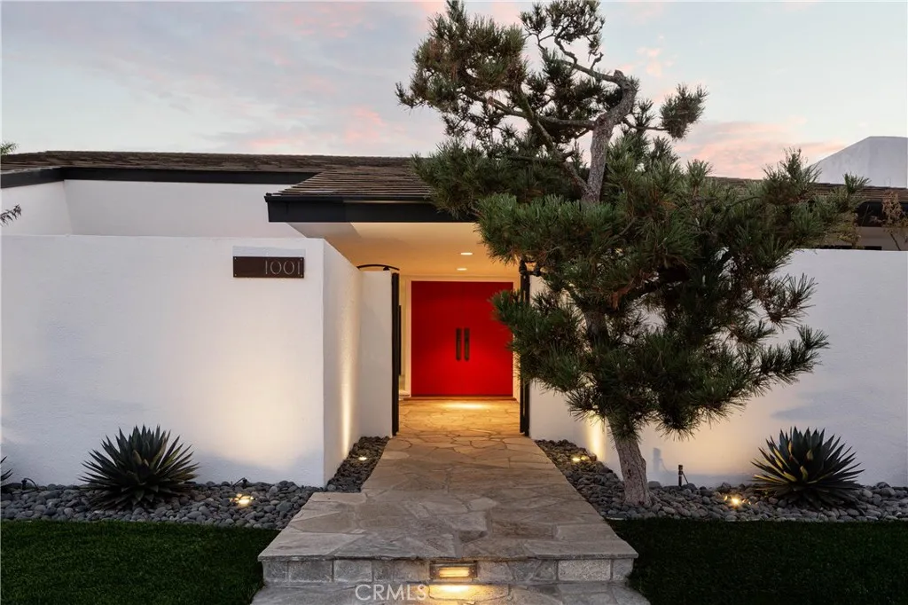 Additional image 3 of 1001 Nottingham Road, Newport Beach, CA 92660