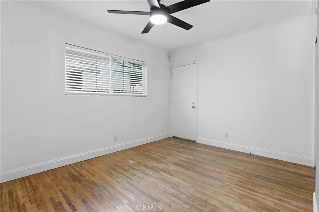 Additional image 22 of 22727 Collins, Woodland Hills, CA 91367