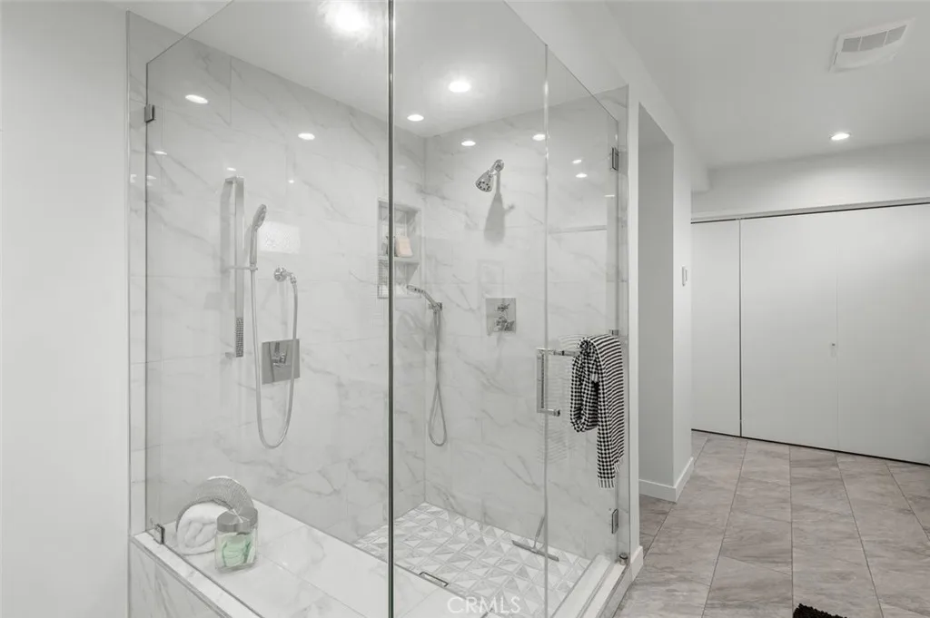 Additional image 79 of 5360 E El Jardin Street, Long Beach, CA 90815