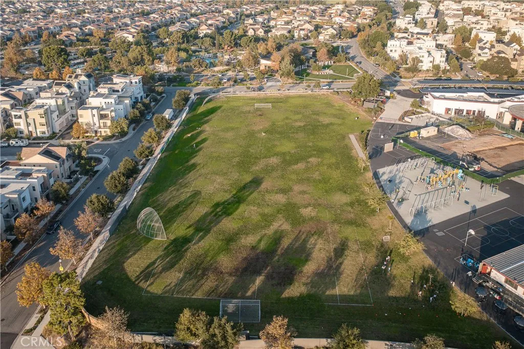 Additional image 31 of 177 Frame, Irvine, CA 92618