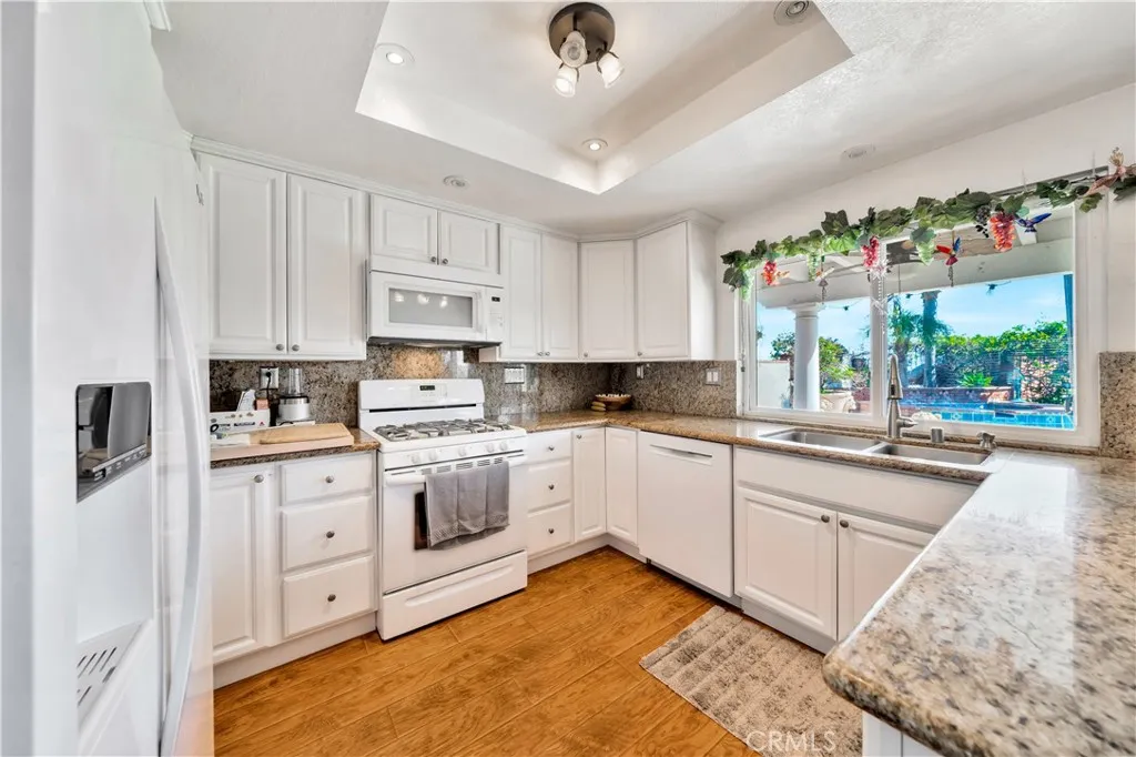 Additional image 27 of 1475 Labrador Cir, Corona, CA 92882