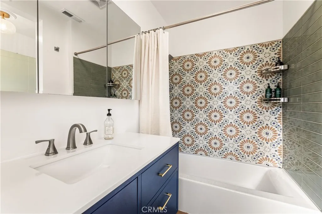 Additional image 40 of 2186 Lime Avenue, Long Beach, CA 90806