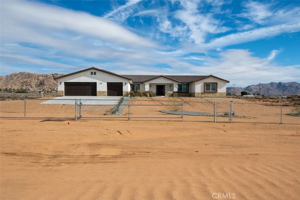 Additional image 10 of 16925 Nanticoke, Apple Valley, CA 92307