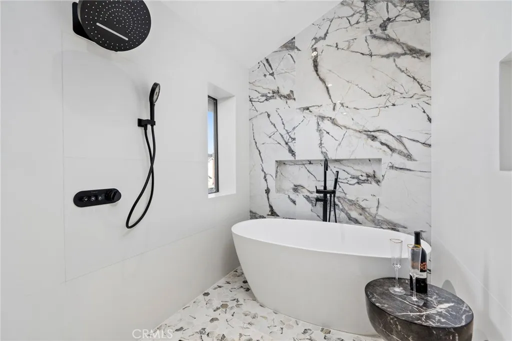 Additional image 21 of 15631 Sunburst Lane, Huntington Beach, CA 92647