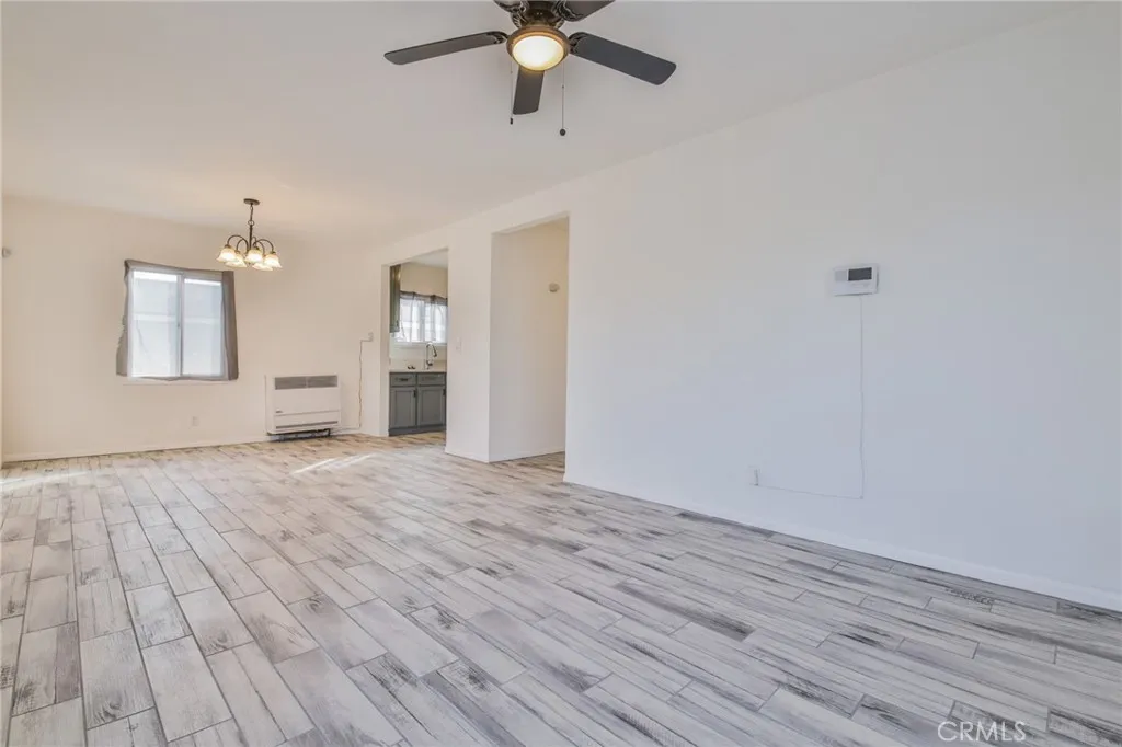 Additional image 10 of 946 E 104th St, Los Angeles, CA 90002