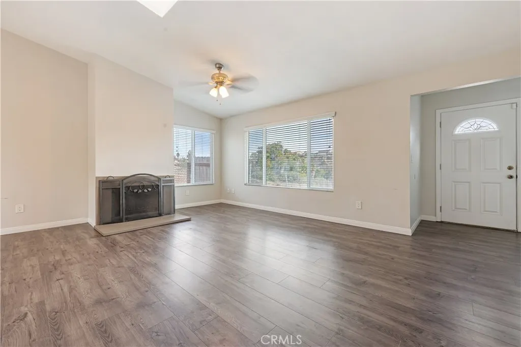 Additional image 15 of 5690 Cervantes Ave, San Diego, CA 92114