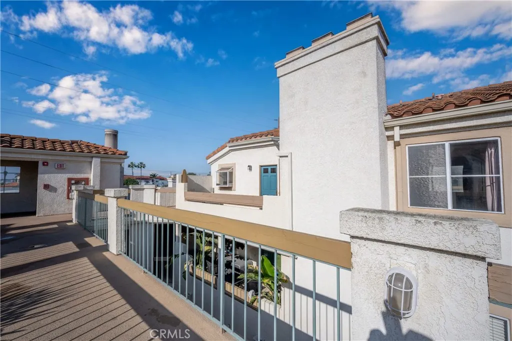 Additional image 58 of 3605 E Anaheim St Unit 407, Long Beach, CA 90804