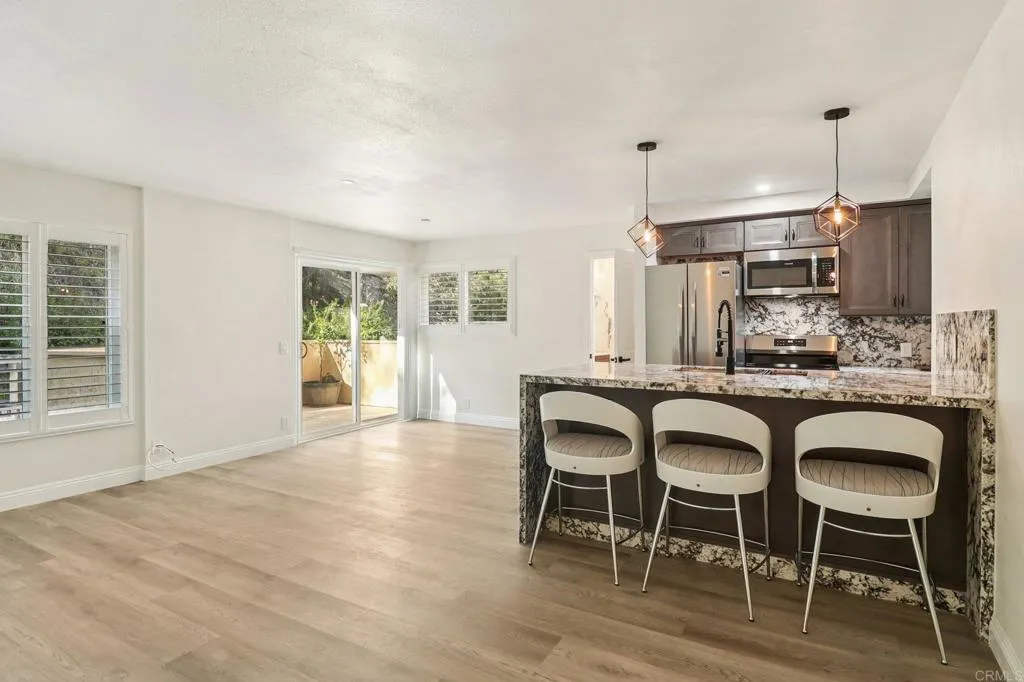 Additional image 47 of 8262 Gilman Drive Unit 1, La Jolla, CA 92037