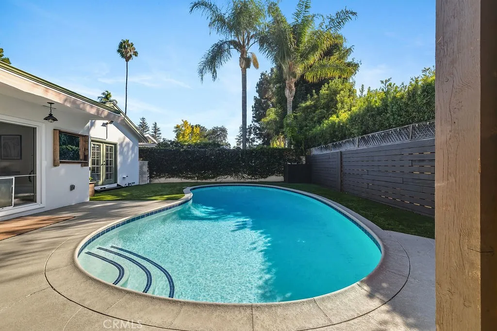 Additional image 128 of 5725 Rhodes Avenue, Valley Village, CA 91607