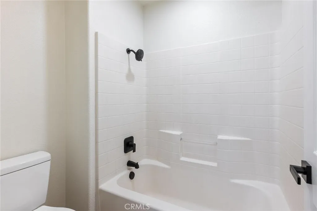 Additional image 100 of 1015 E Deerfield St, Ontario, CA 91761