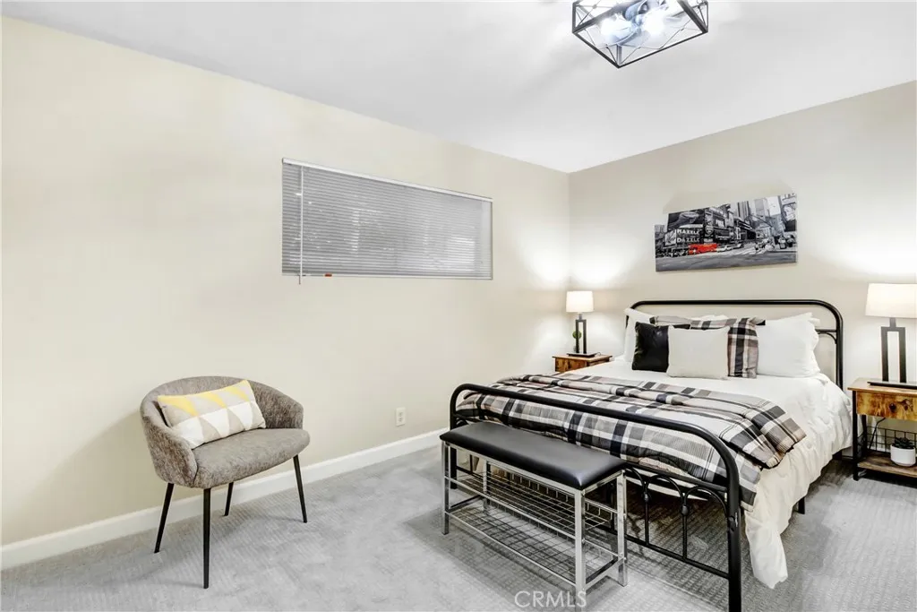 Additional image 13 of 946 W Kendall St, Corona, CA 92882