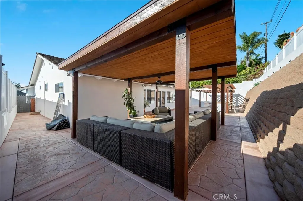 Additional image 19 of 5212 Reynier Avenue, Los Angeles, CA 90056