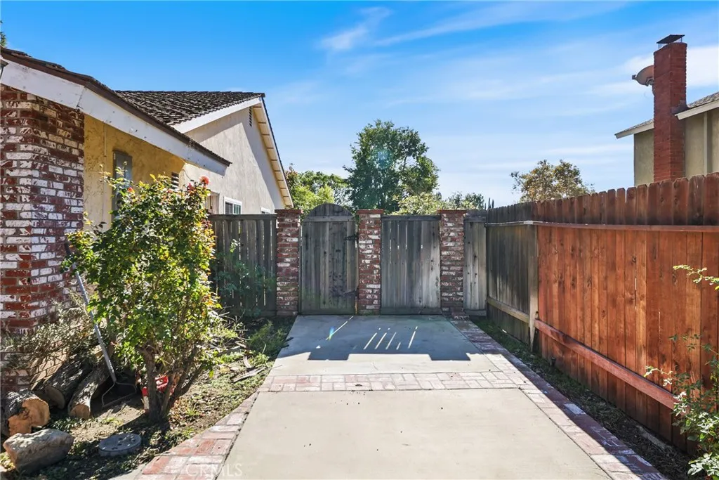 Additional image 66 of 2490 Michigan Dr, Claremont, CA 91711