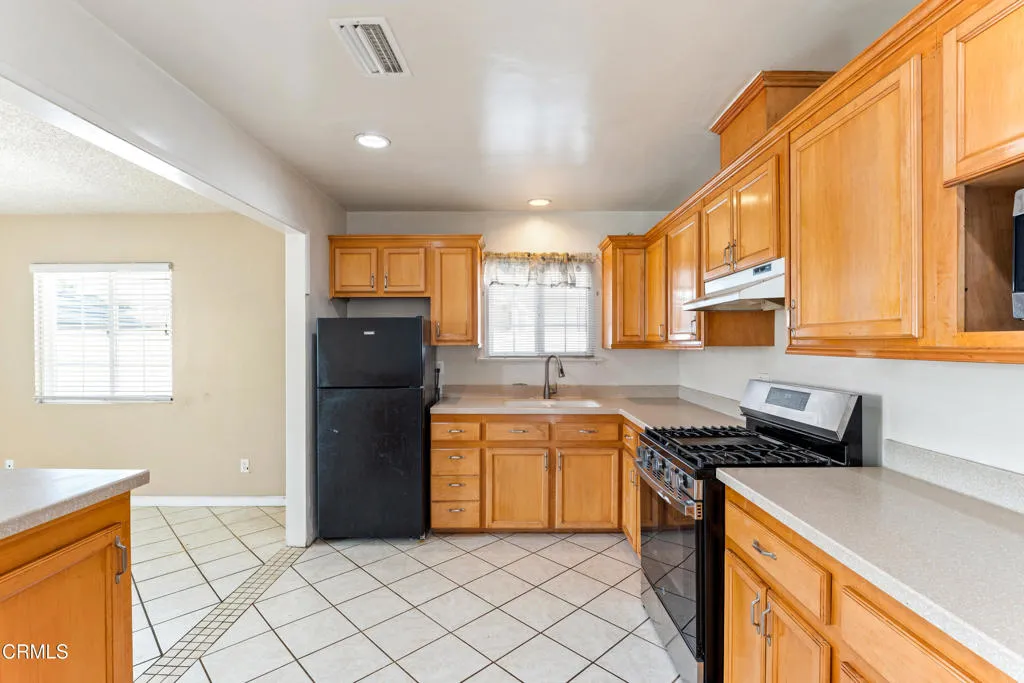 Additional image 4 of 1248 Hill Street, Oxnard, CA 93033