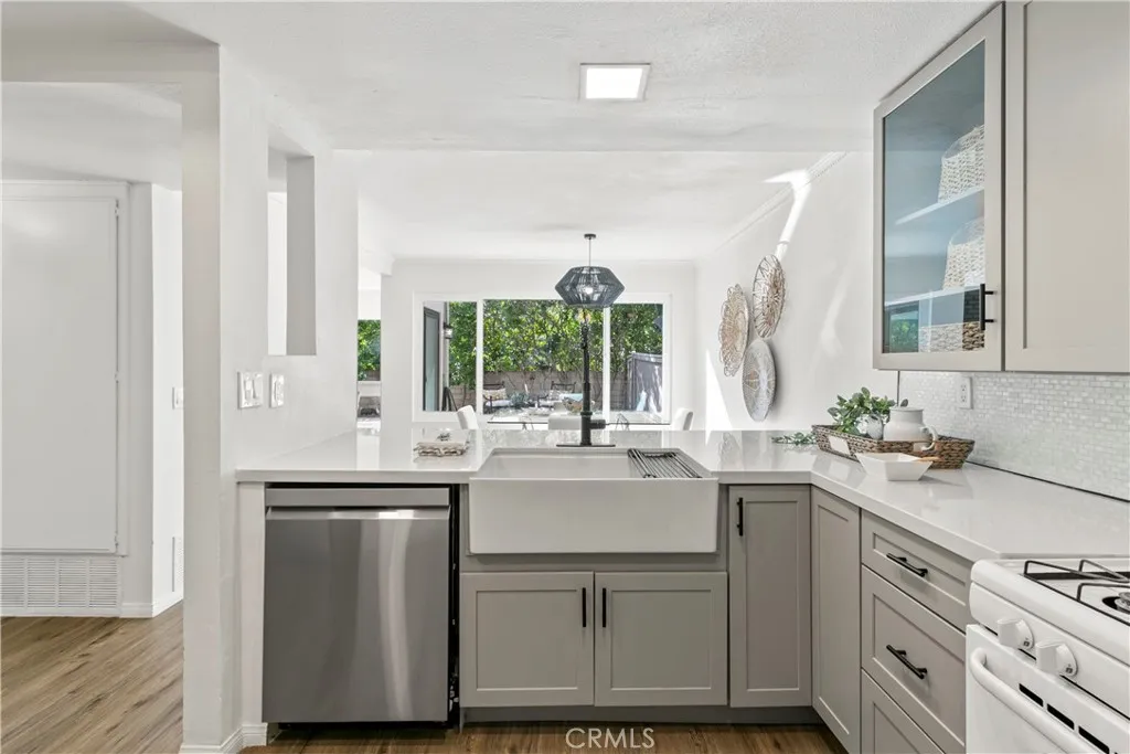 Additional image 33 of 150 S Stonebrook Drive Unit 2, Orange, CA 92869