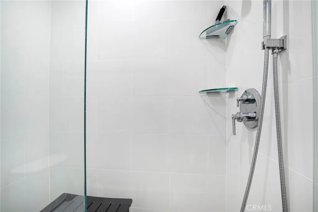 Additional image 64 of 927 N Kings Road Unit 118, West Hollywood, CA 90069