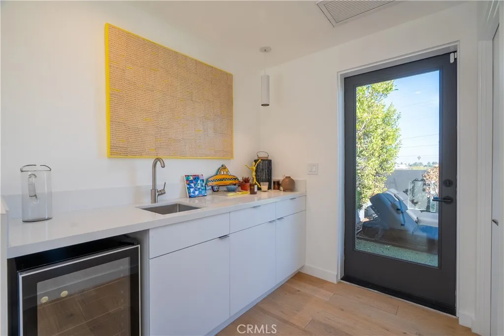 Additional image 78 of 3855 S Centinela Ave, Los Angeles, CA 90066