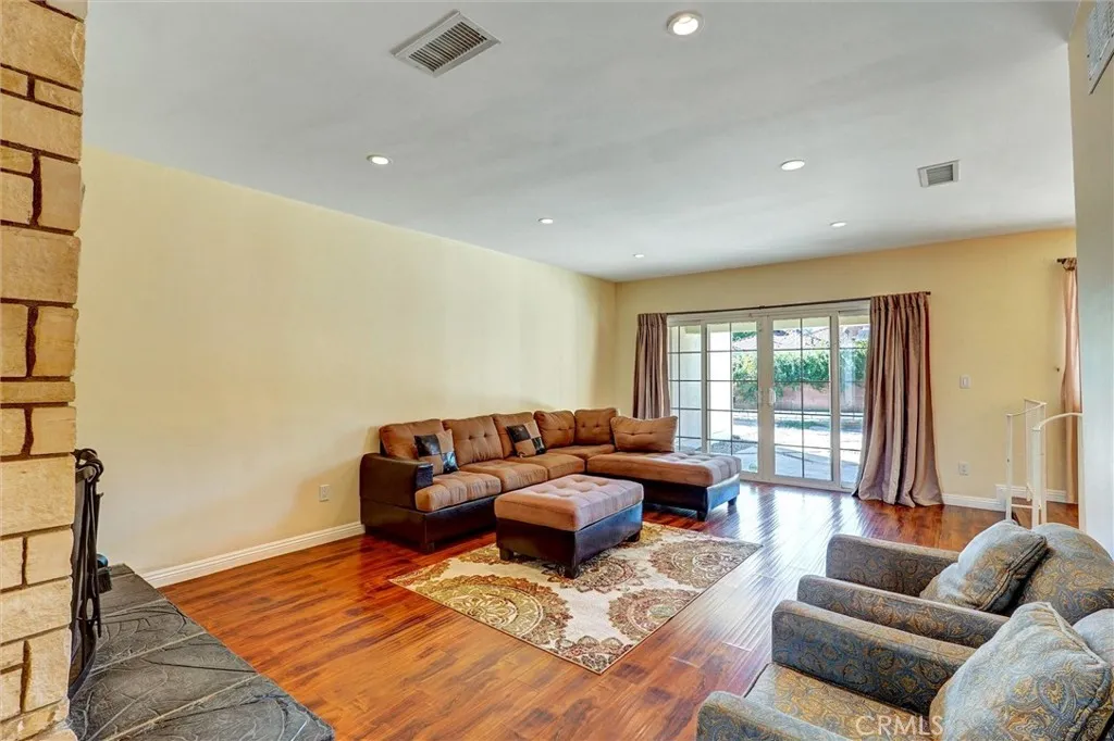 Additional image 42 of 10401 Hanna, Chatsworth, CA 91311