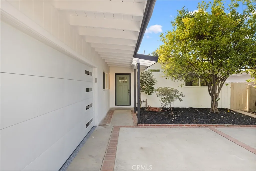 Additional image 83 of 5611 Babbitt, Encino, CA 91316