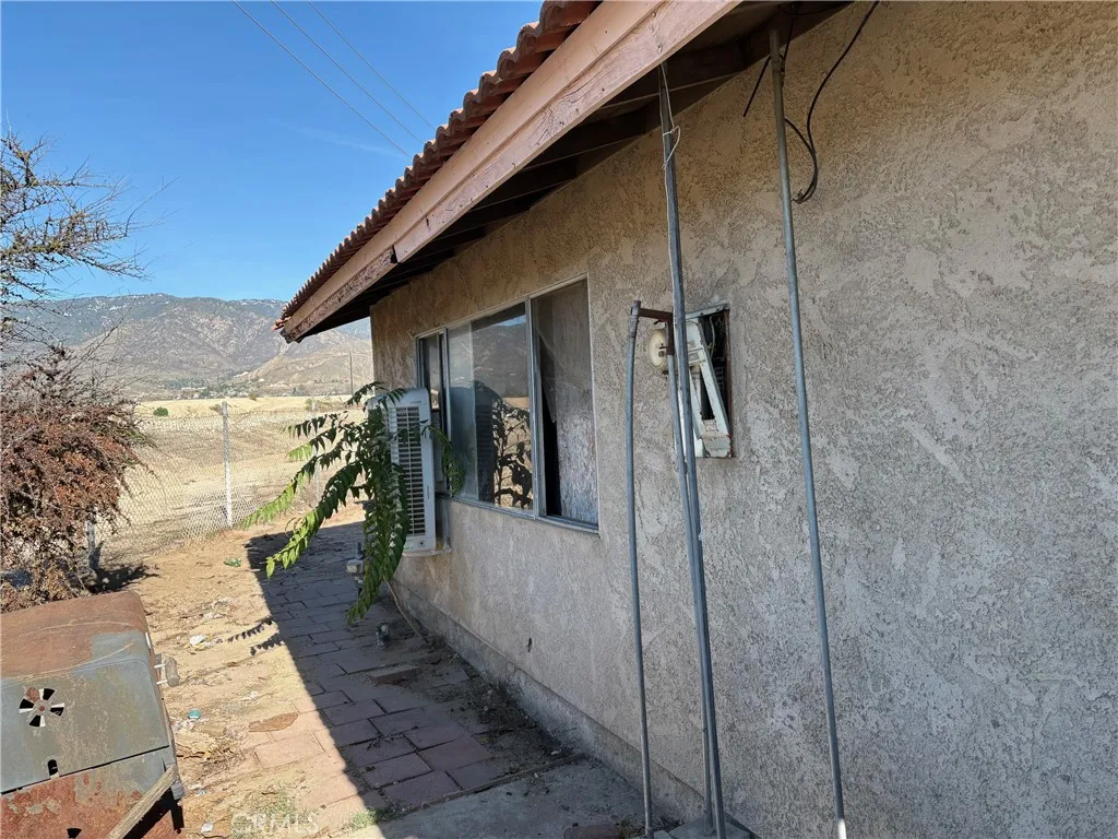 Additional image 18 of 972 E Lynwood Drive, San Bernardino, CA 92404