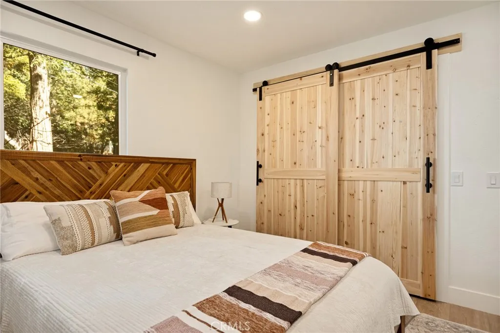 Additional image 35 of 300 Pioneer Rd, Lake Arrowhead, CA 92352