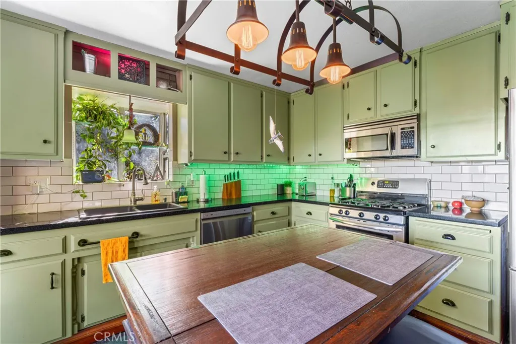 Additional image 13 of 337 Wylerhorn Dr, Crestline, CA 92325