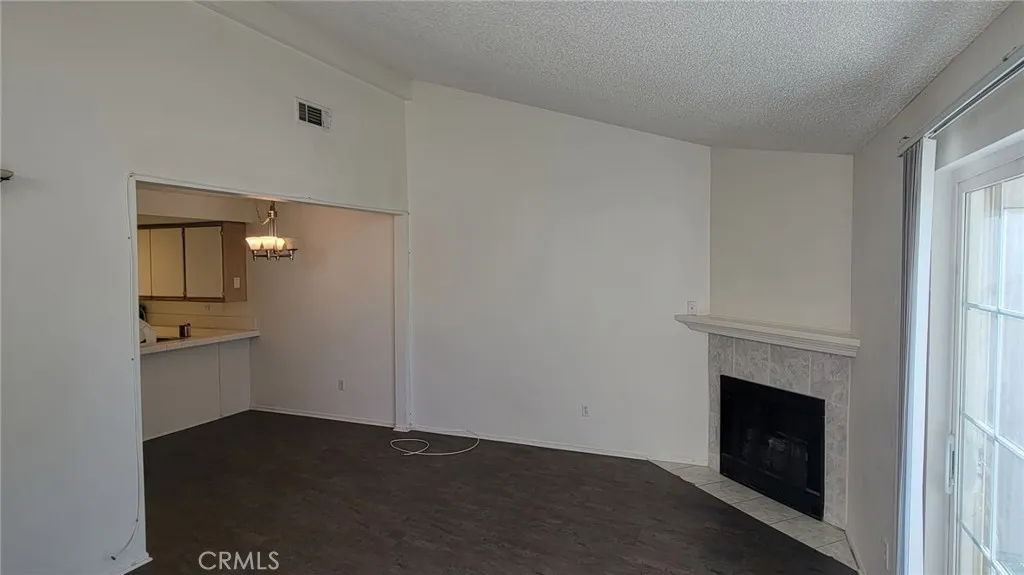 Additional image 4 of 44520 15th East St E Unit 11, Lancaster, CA 93535