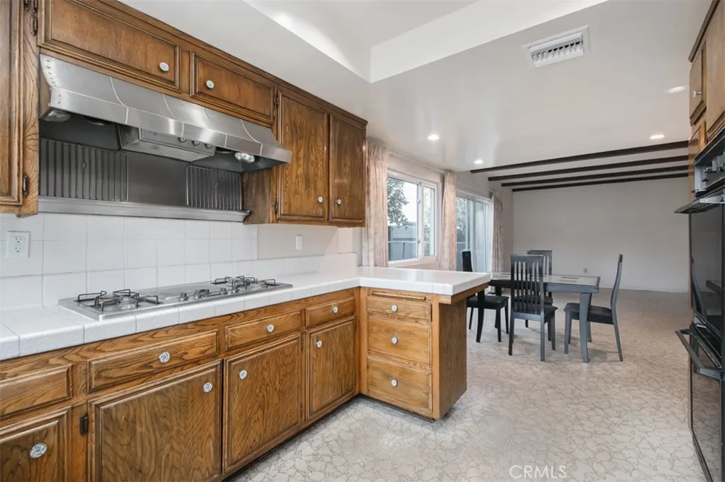 Additional image 16 of 19291 Berclair Lane, Tarzana, CA 91356