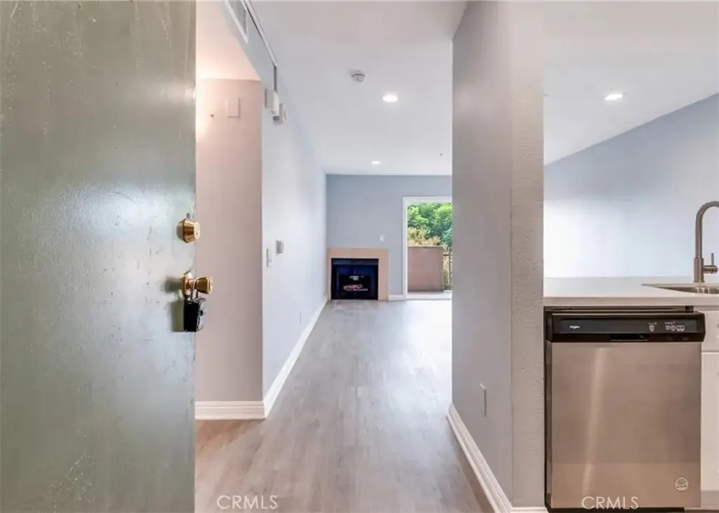 Additional image 38 of 450 E 4th St Unit 221, Santa Ana, CA 92701