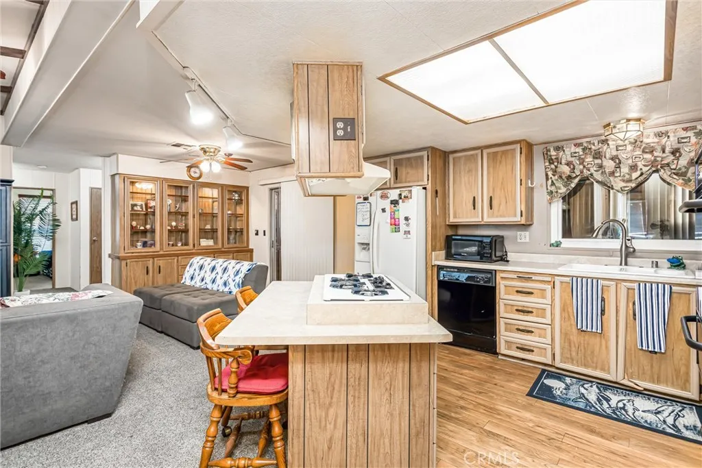 Additional image 8 of 4000 Pierce Street Unit 106, Riverside, CA 92505