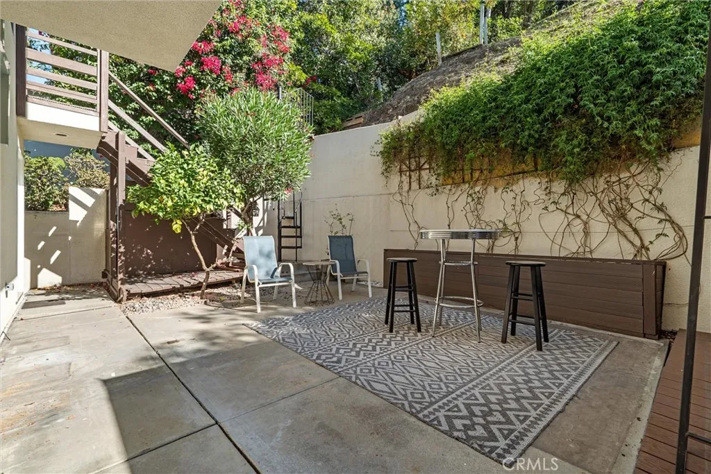Additional image 16 of 4558 Jessica Dr, Los Angeles, CA 90065