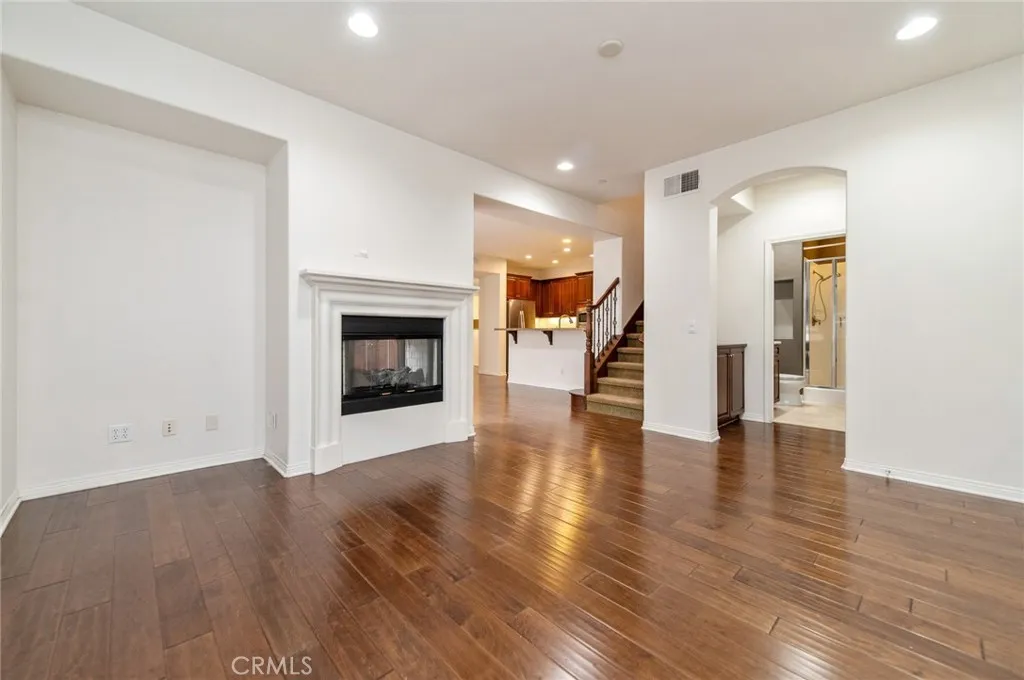 Additional image 40 of 77 Hallmark, Irvine, CA 92620