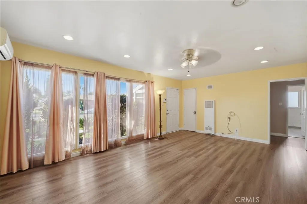 Additional image 43 of 12318 Halo Dr, Lynwood, CA 90262