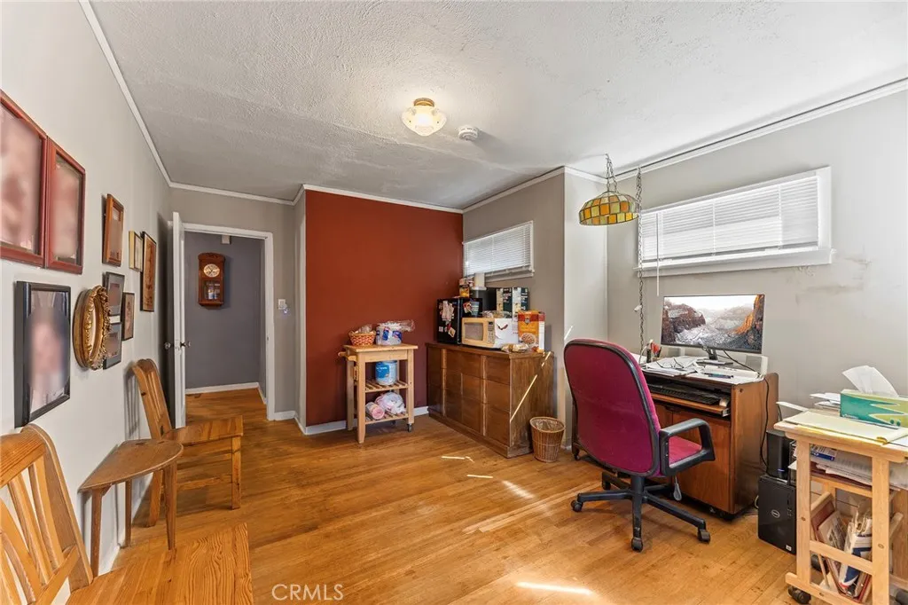 Additional image 35 of 2042 Rome Dr, Los Angeles, CA 90065