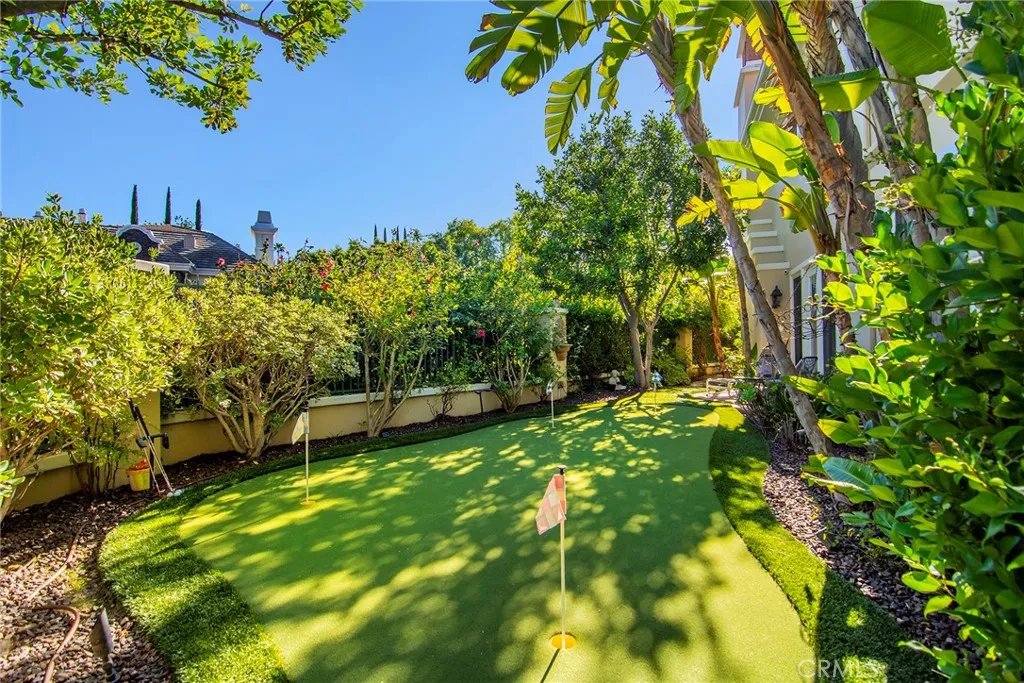 Property image for 19134 Briarfield Way, Tarzana, CA 91356