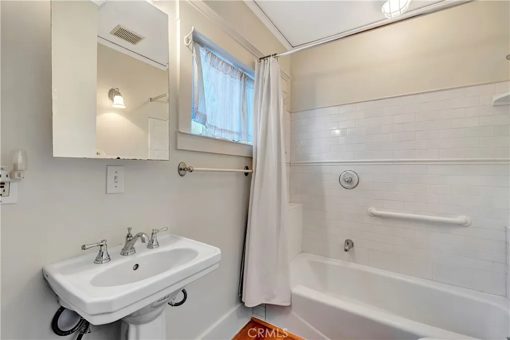 Additional image 28 of 732 Molino Ave, Long Beach, CA 90804