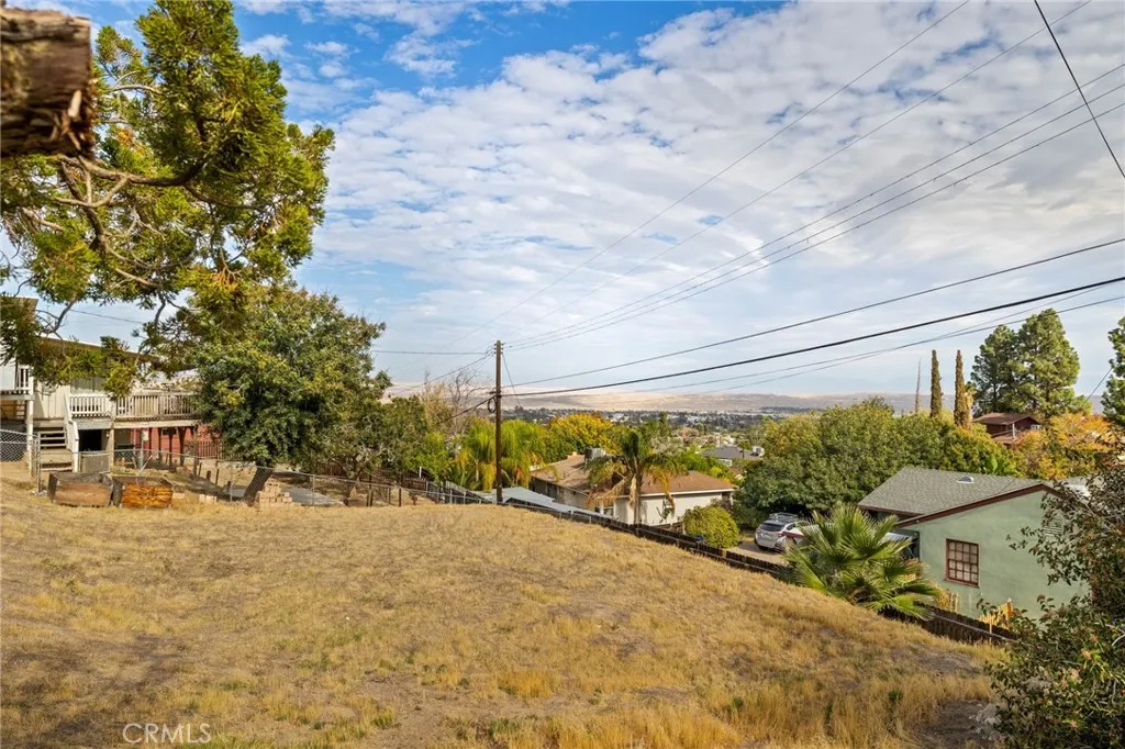 Additional image 35 of 526 Washington Ave, Taft, CA 93268