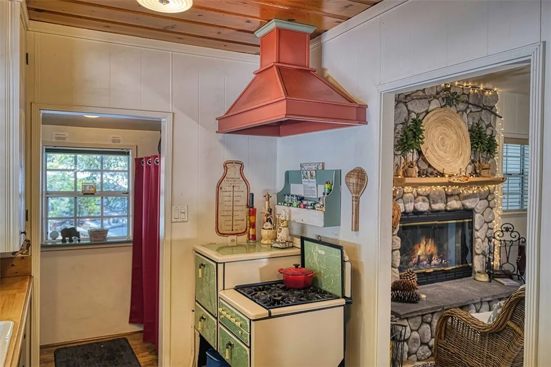 Additional image 24 of 27191 Little Bear Road, Blue Jay, CA 92317