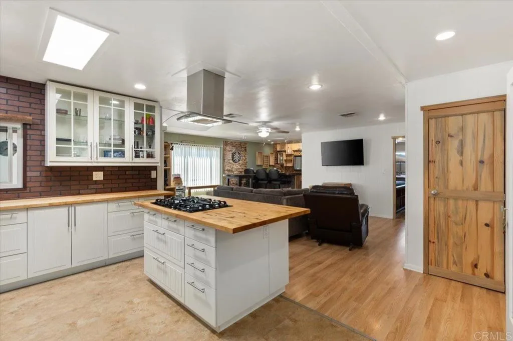 Additional image 14 of 3535 Linda Vista Drive Unit 333, San Marcos, CA 92078