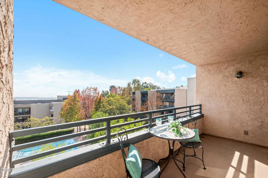 Additional image 61 of 4499 Via Marisol Unit 330, Los Angeles, CA 90042