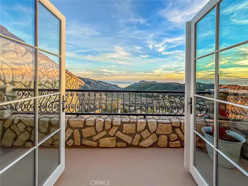 Additional image 51 of 33239 Mulholland Highway, Malibu, CA 90265