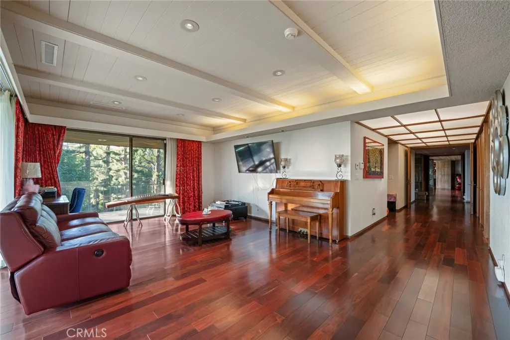 Additional image 127 of 1458 Hillcrest, Pasadena, CA 91106