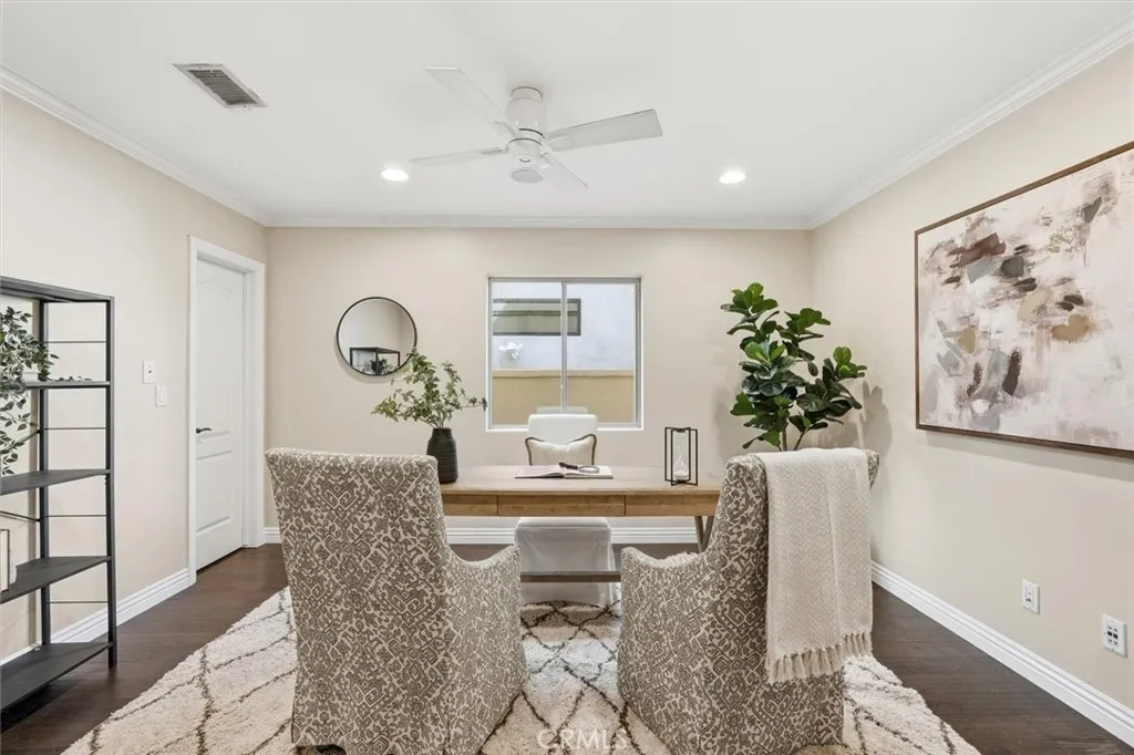 Additional image 81 of 5433 E The Toledo, Long Beach, CA 90803