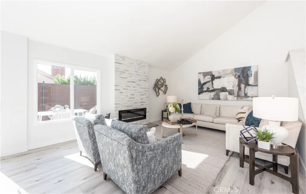 Additional image 37 of 39 Cape Cod, Irvine, CA 92620