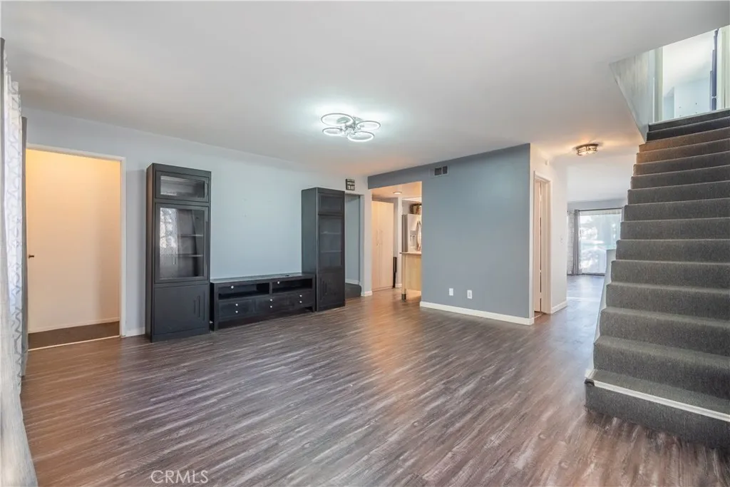 Additional image 8 of 2264 Rose Avenue, Signal Hill, CA 90755