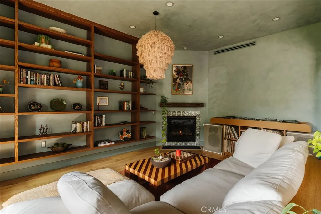 Additional image 58 of 4620 Morse Avenue, Sherman Oaks, CA 91423