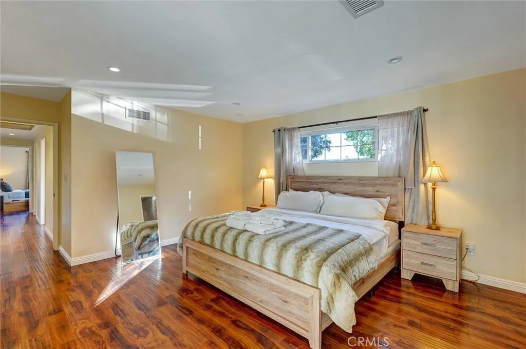 Additional image 27 of 10401 Hanna, Chatsworth, CA 91311