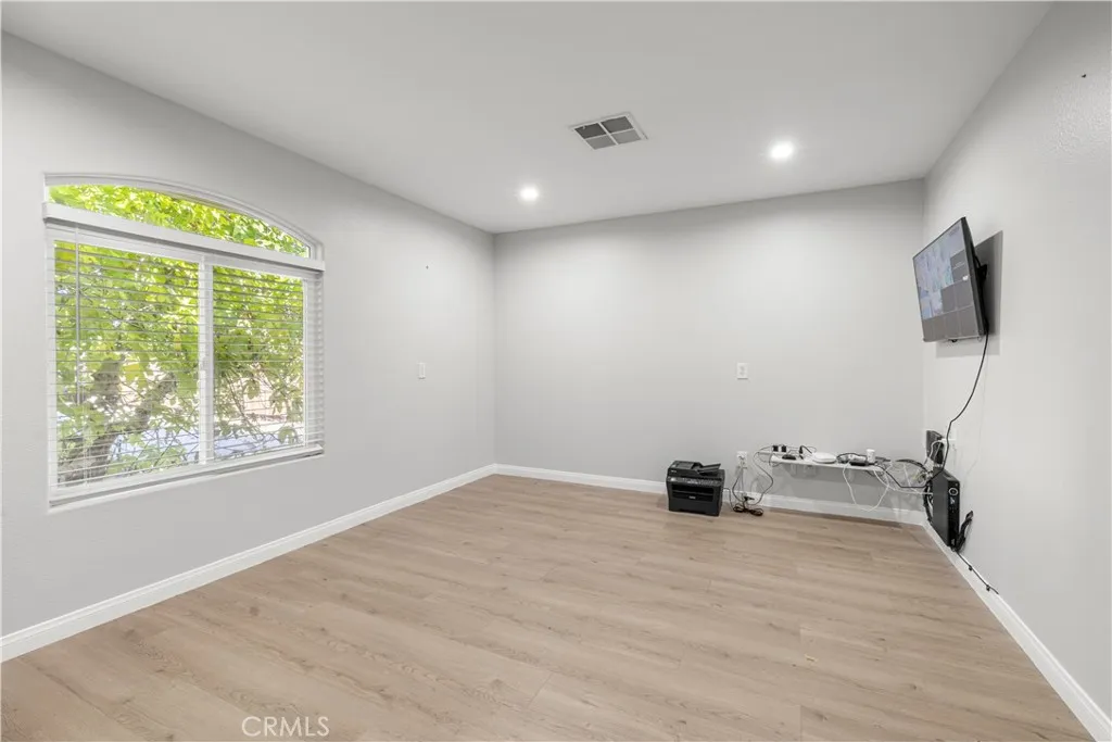 Additional image 42 of 6998 Summit Valley Road, Hesperia, CA 92345