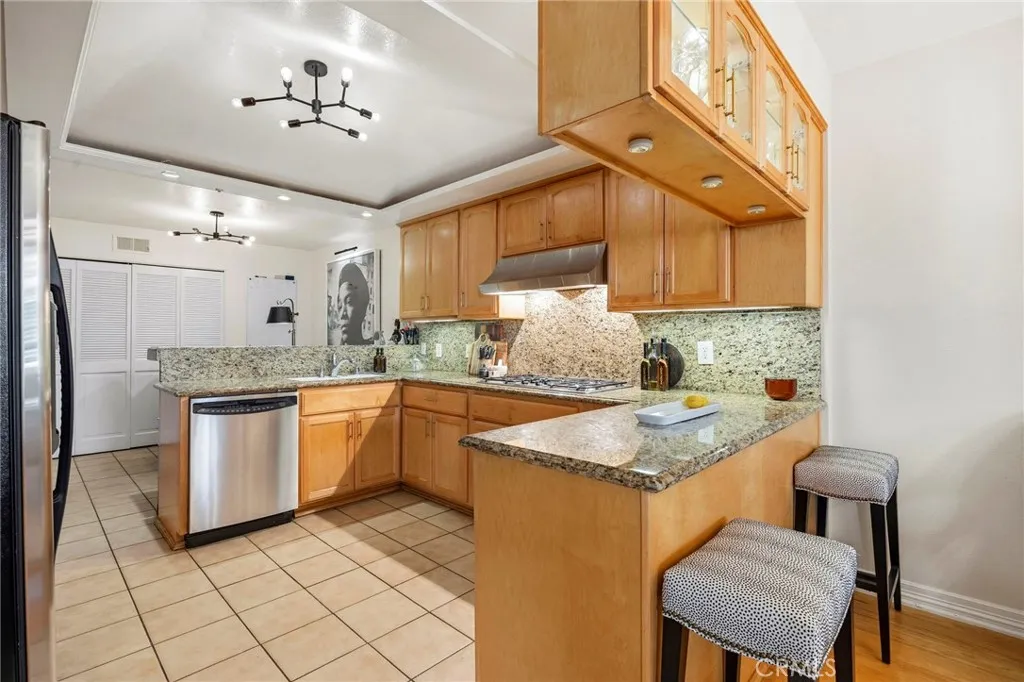 Additional image 63 of 11687 Bellagio Road Unit 12, Bel Air, CA 90049